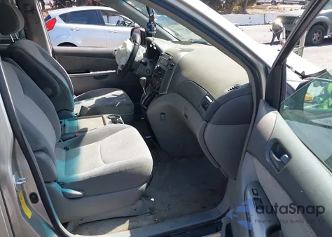 2007 Toyota Sienna Le from USA, damaged, VIN 5TDZK23C97S051068